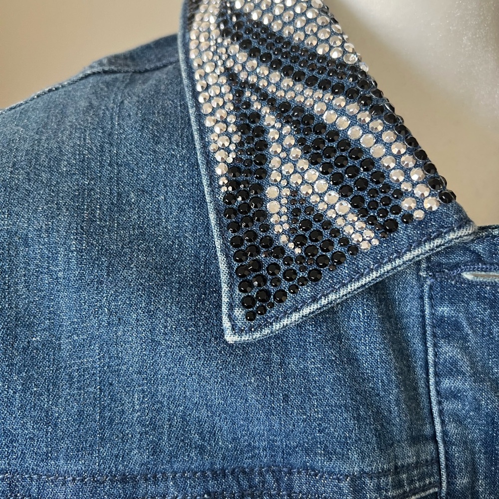 Bedazzled Jean Jacket - image 5